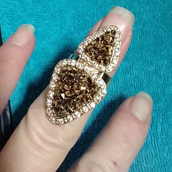 Elegant Gold-Tone Crystal Ring With Gold Druzy - Picture 5 of 5
